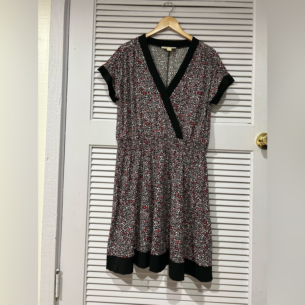 Michael Kors Ditsi Floral Print red and White Black  Dress Size  Large